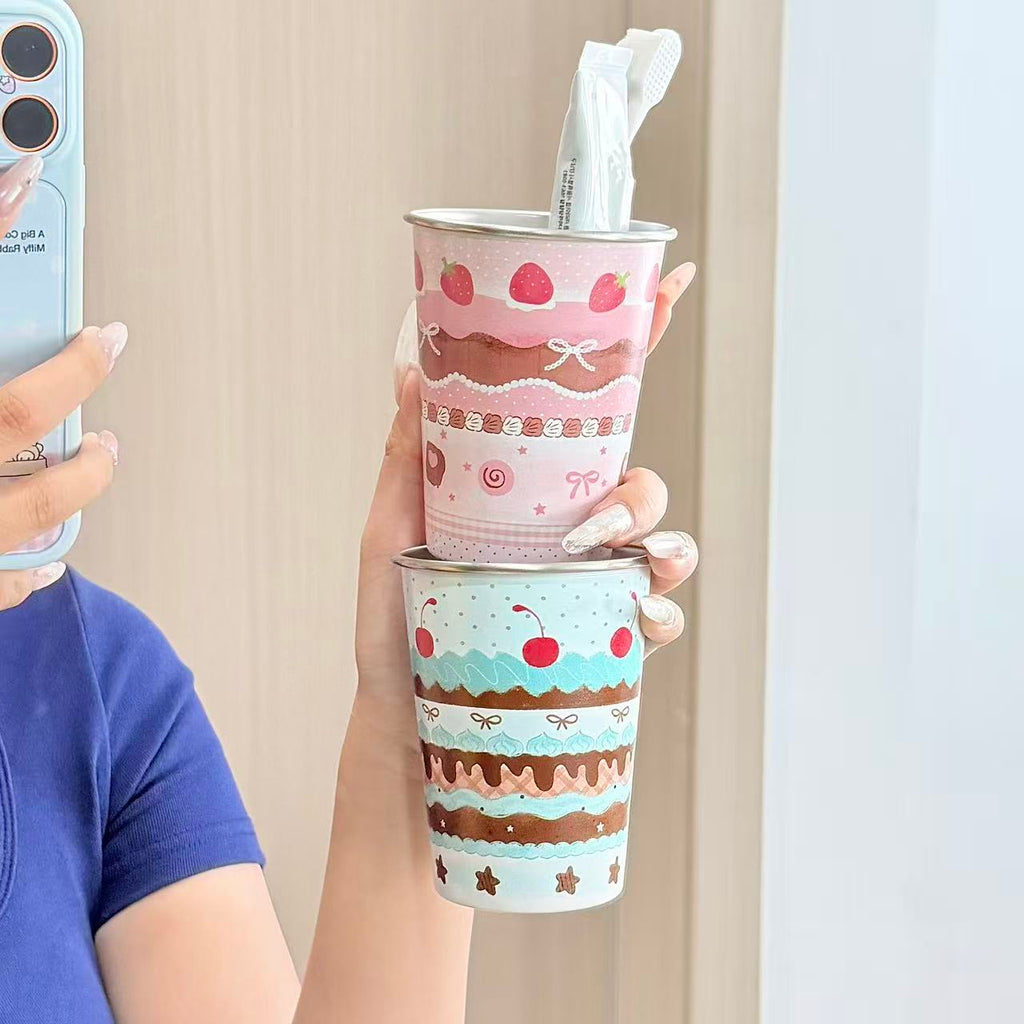Strawberry Cake Toothbrush Cup