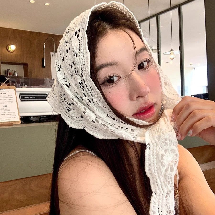 Retro Lace Crochet Triangle Scarf