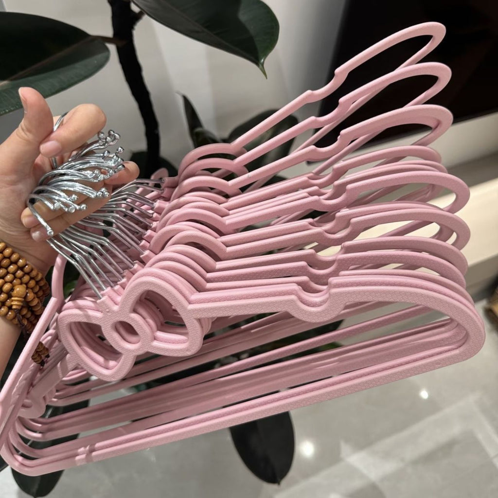 Bow Non-Slip Clothes Hangers