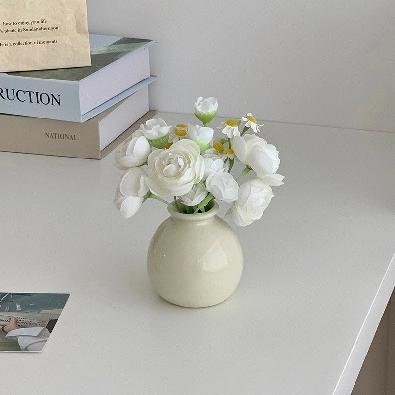 Ceramic Mini Flower Bud Vase - Modomu
