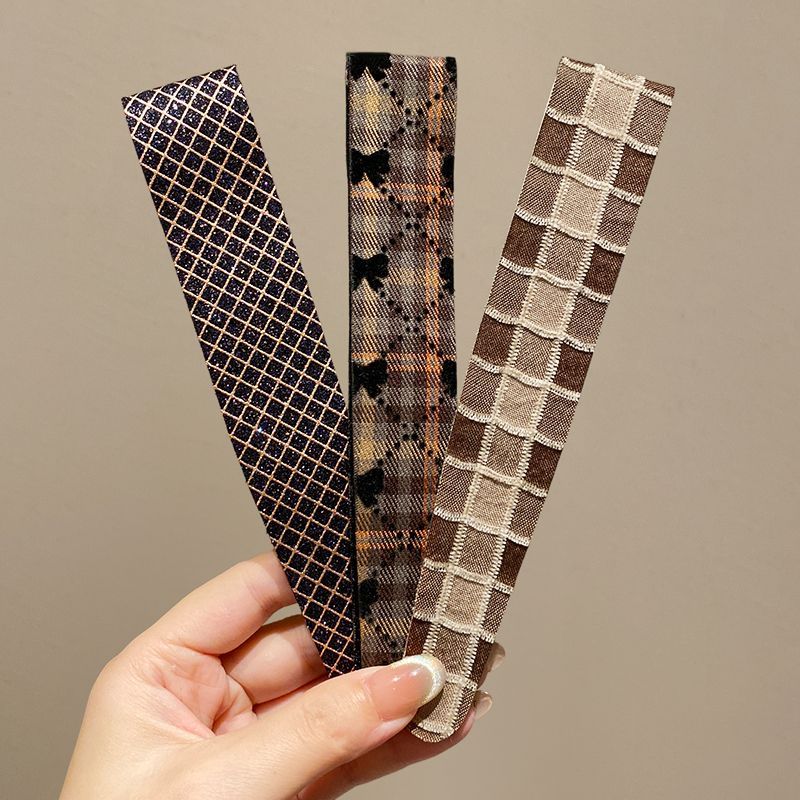 Plaid Flyaway Hair Band