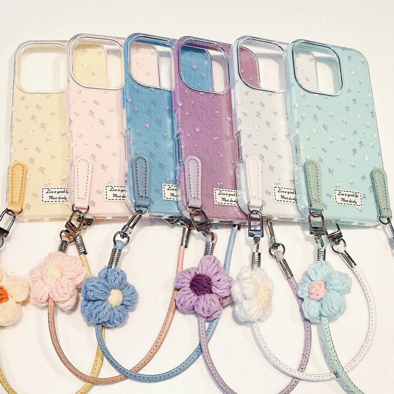 2-in-1 iPhone Case with Pendant - Modomu