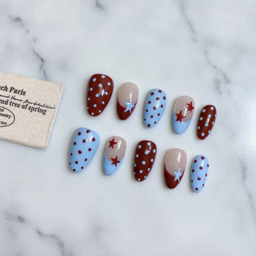 Crimson Star Polka Press-on Nails