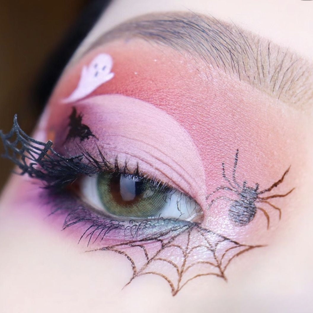 Cut Out Cobweb Lashes