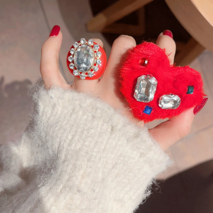 Adjustable Heart Plush Ring - Modomu