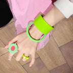 Open Acrylic Statement Bracelet - Modomu