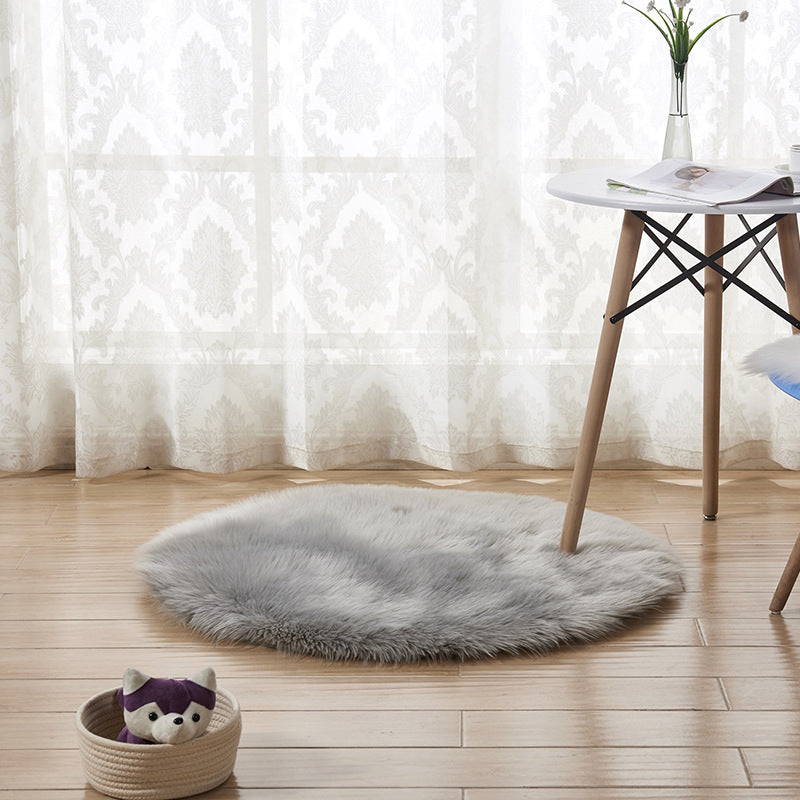 Plush Round Faux Fur Rug