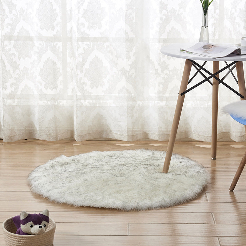 Plush Round Faux Fur Rug