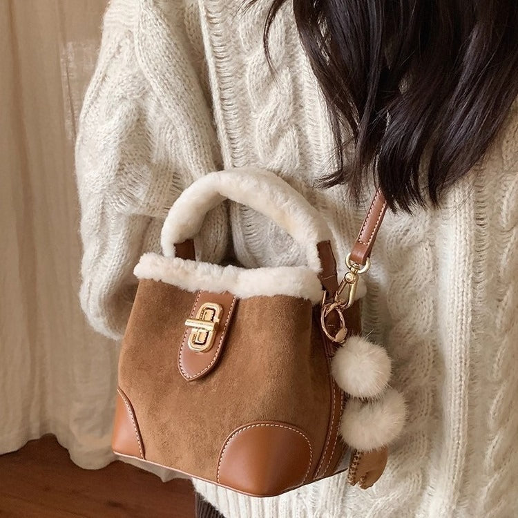 Plush Bucket Shoulder Crossbody Bag - Modomu