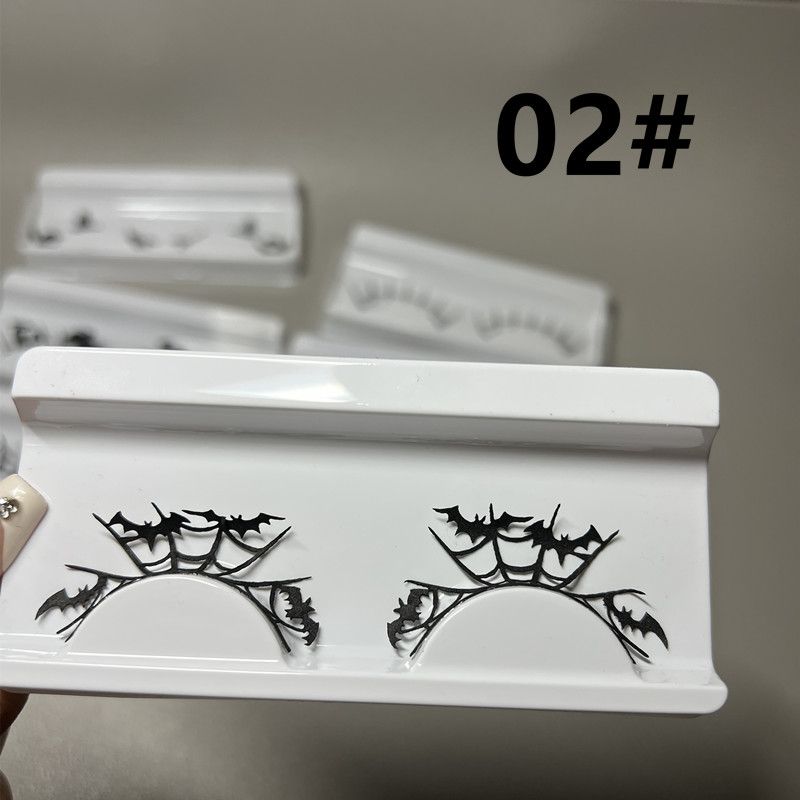 Cut Out Cobweb Lashes