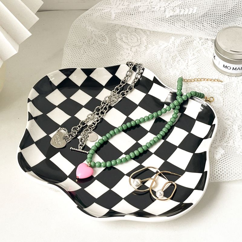 Wavy Edge Checkerboard Plate