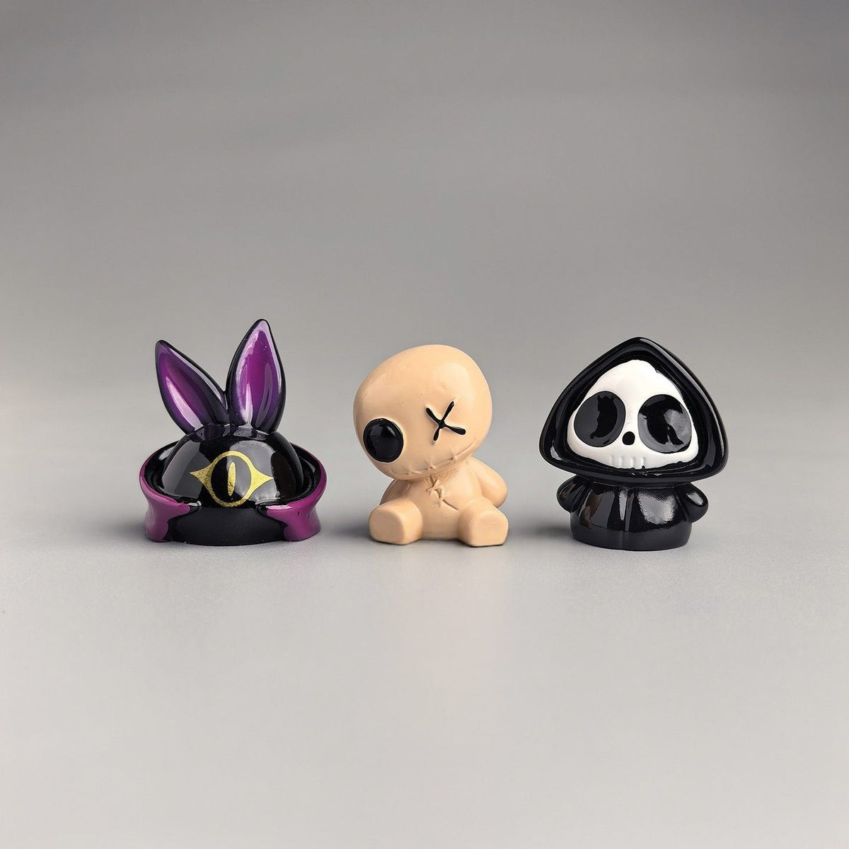 Hooded Cat Desk Figures