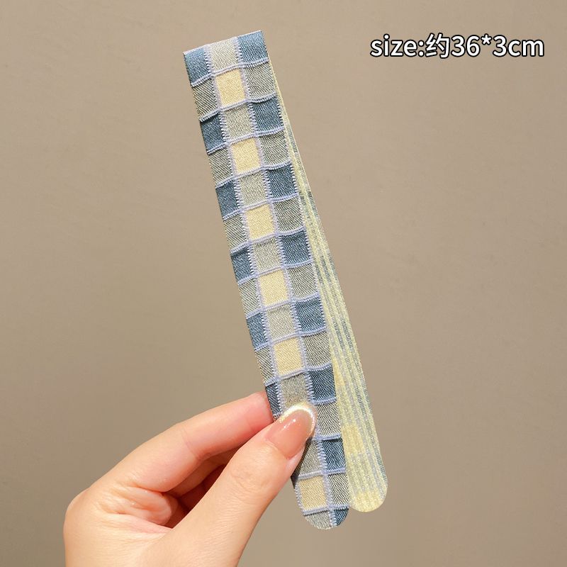 Plaid Flyaway Hair Band