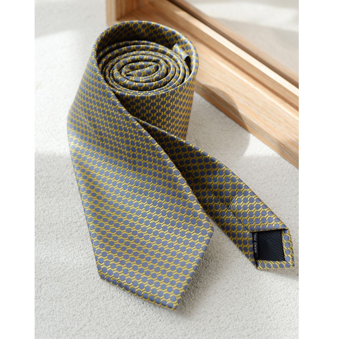 Retro Pattern Tie for Suits - Modomu