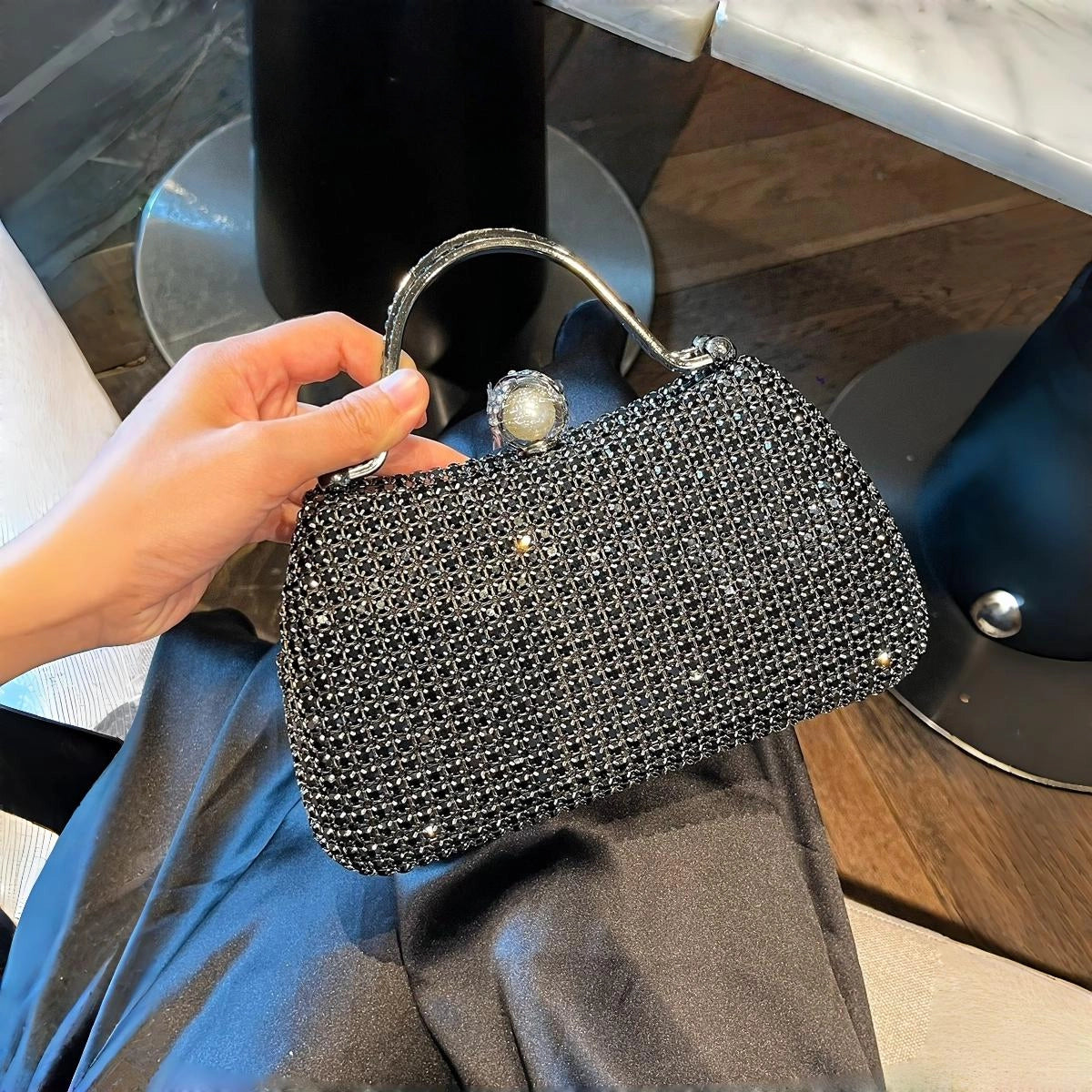 Light Luxury Diamond Clutch