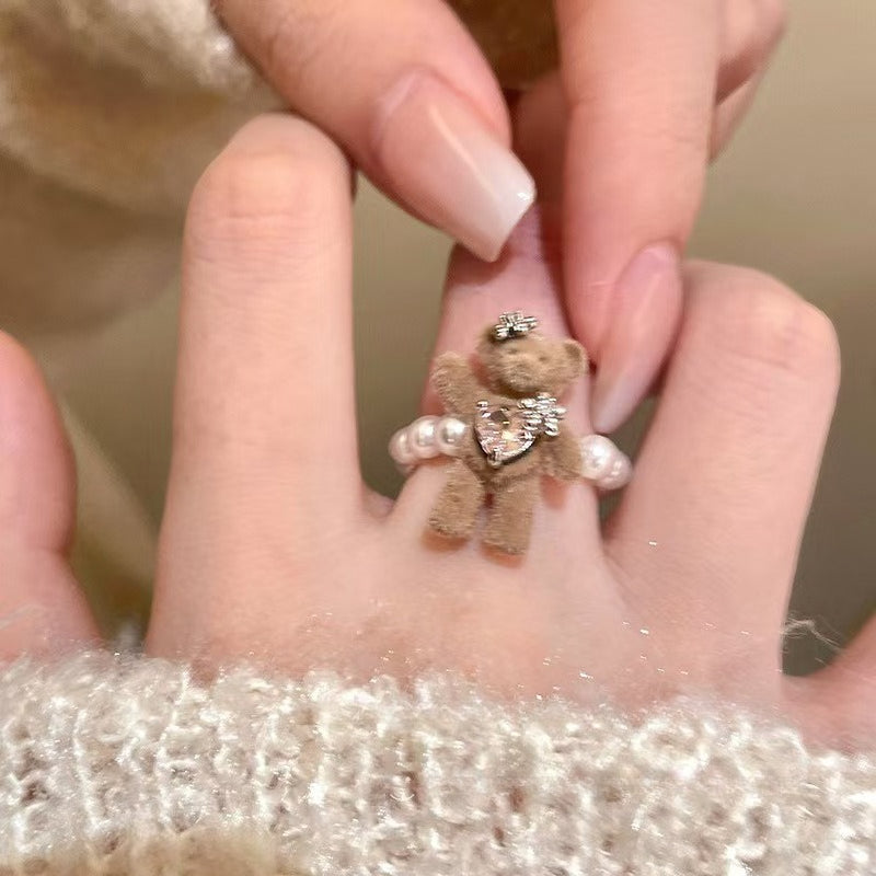 Flocked Bear Pearl Ring