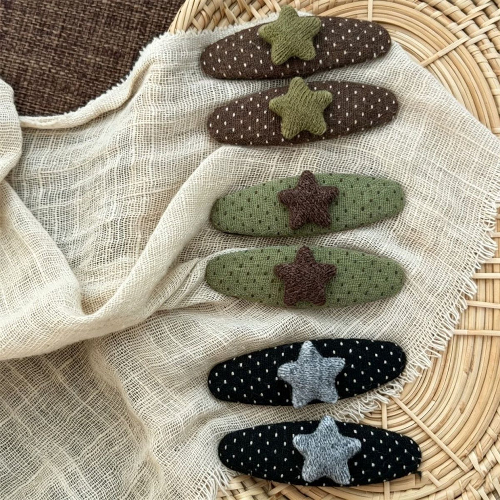 Polka Dot Star Snap Clip