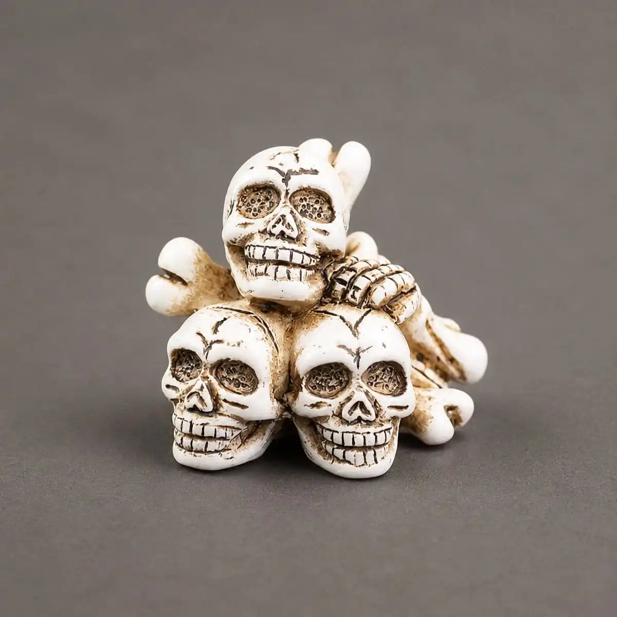 Miniature Graveyard Scene Set