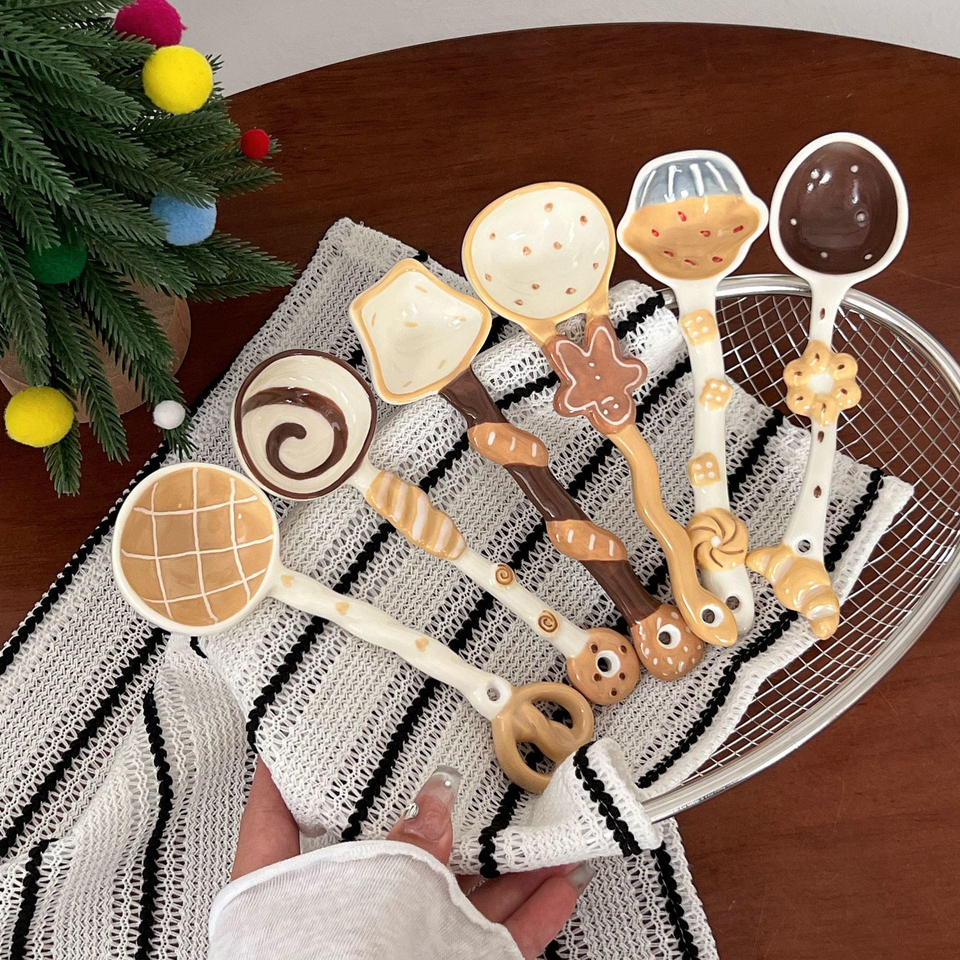 Cute Dessert Shape Ceramic Spoon - Modomu