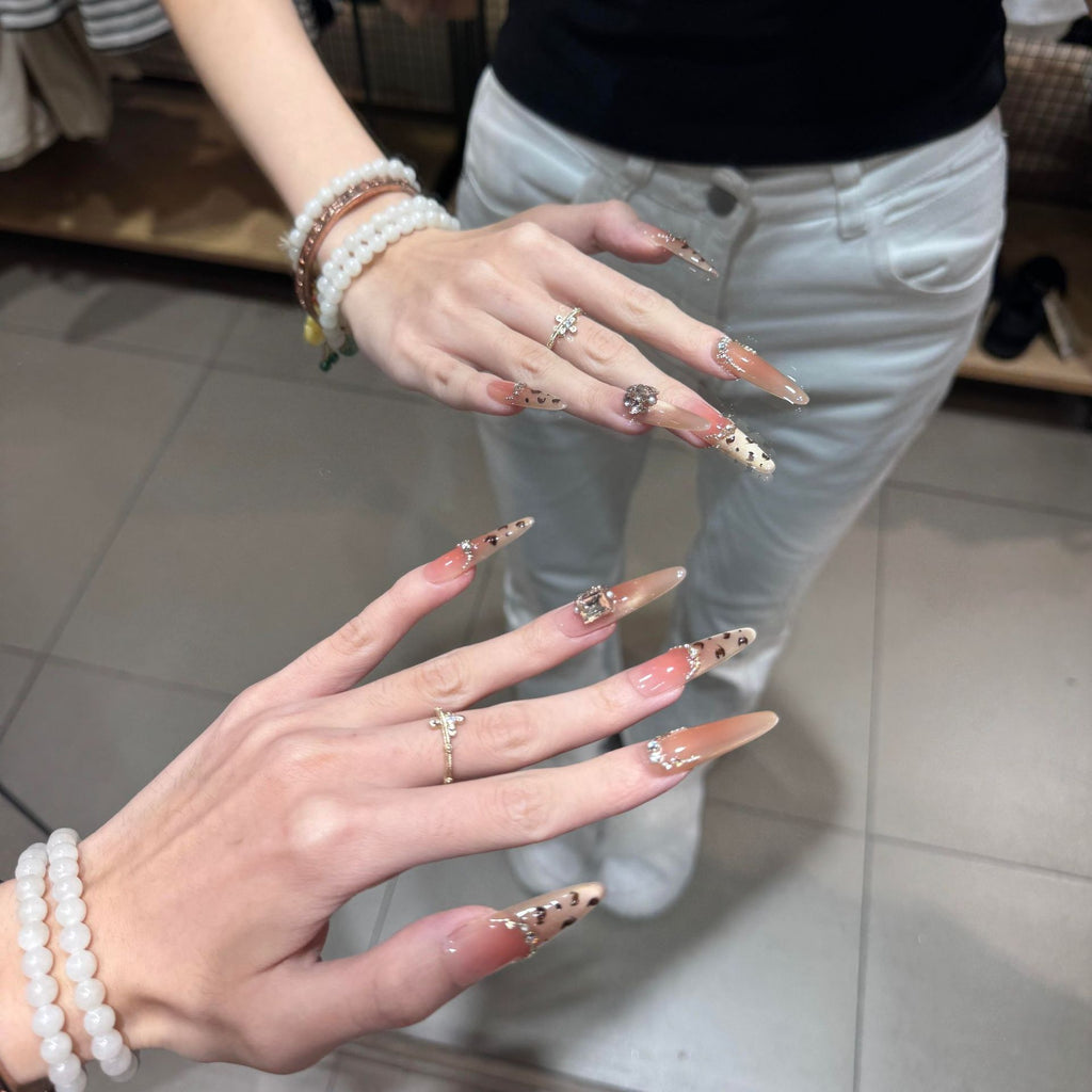 Leopard Chain Press On Nails