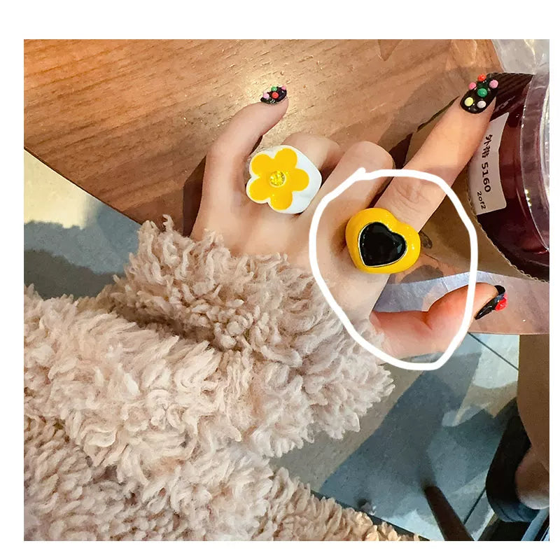 Acrylic Gem Statement Ring - Modomu