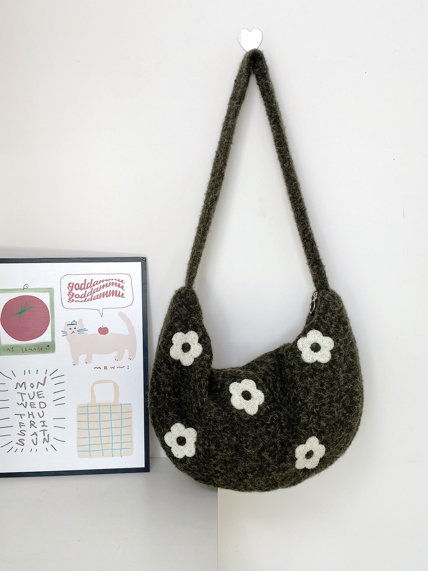 Plush Floral Shoulder Tote Bag - Modomu