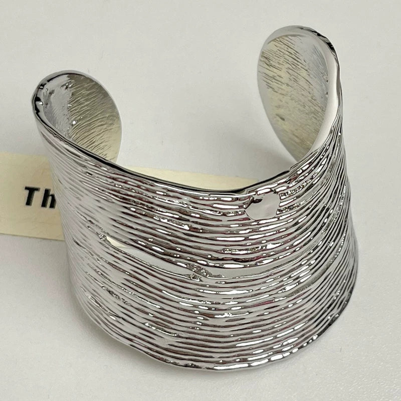 Retro Wavy Open Bracelet - Modomu