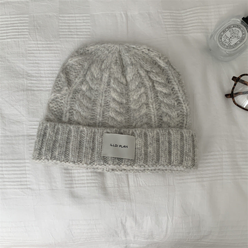 Cable Knit Slouchy Beanie - Modomu