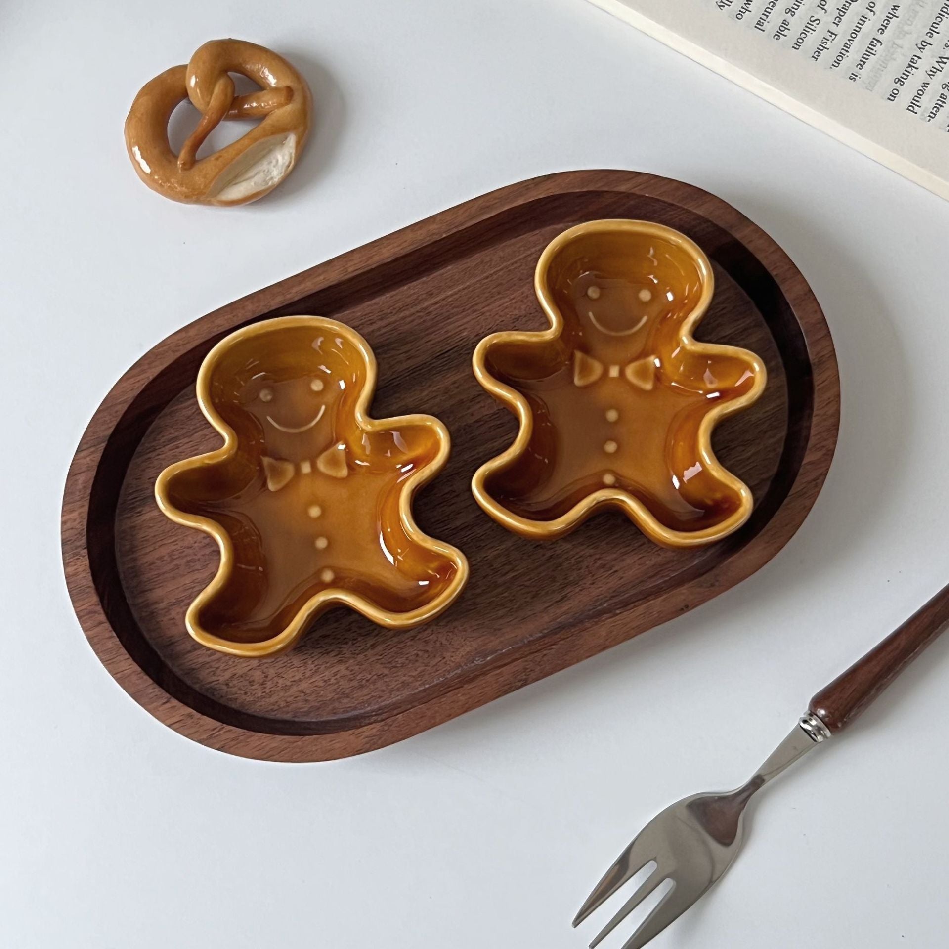 Gingerbread Snack Saucer - Modomu