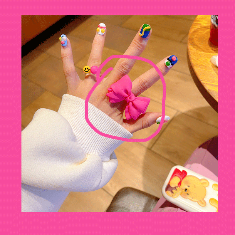 Exaggerated Bow Statement Ring - Modomu