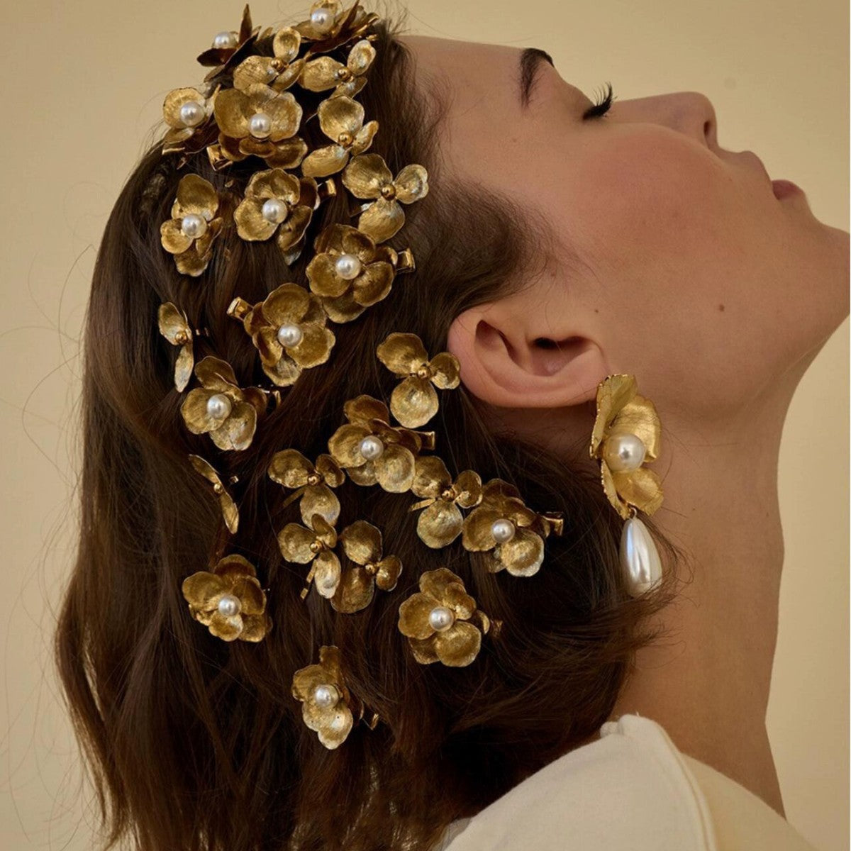 Pearl Barrette Clip