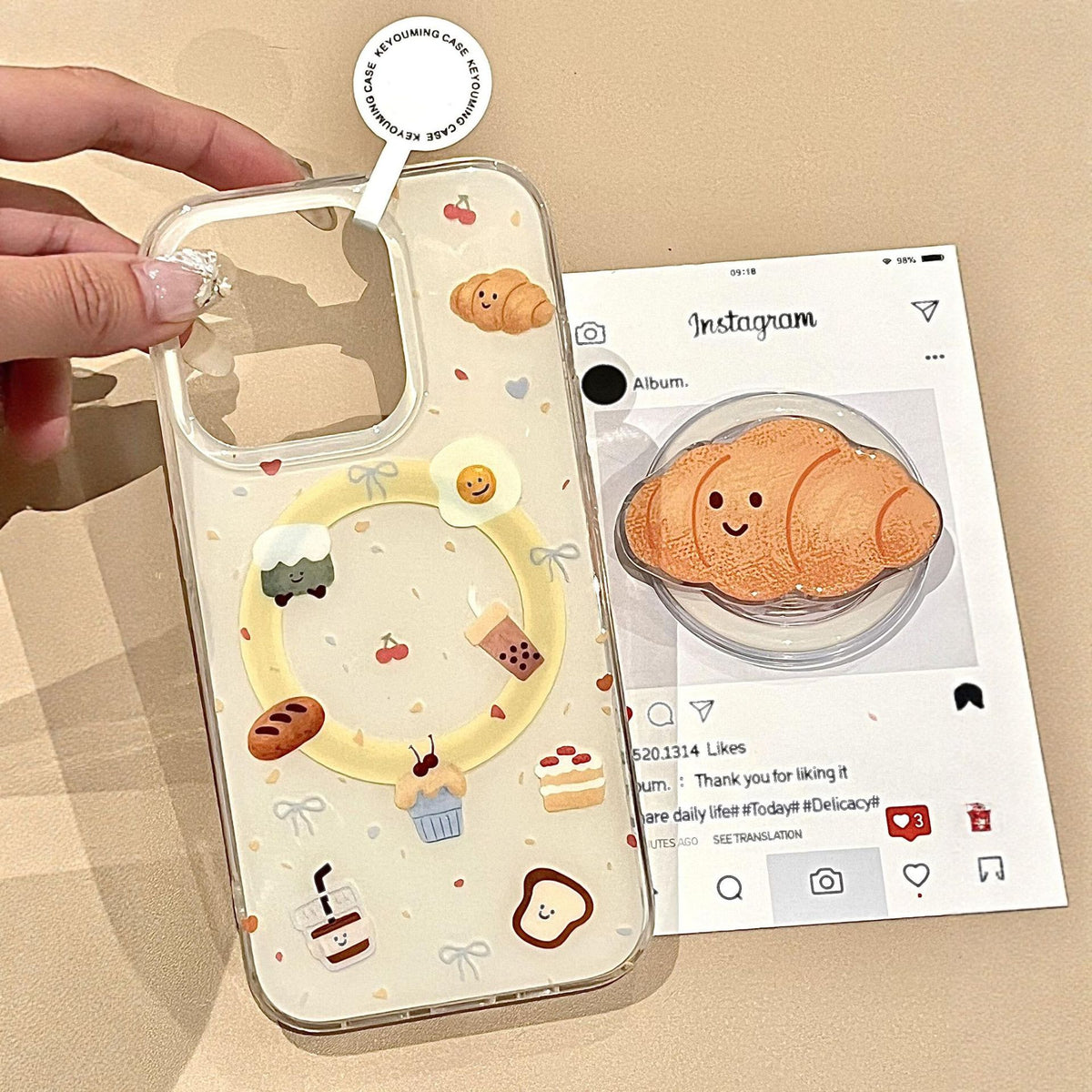 Croissant Magnetic Grip Phone Case