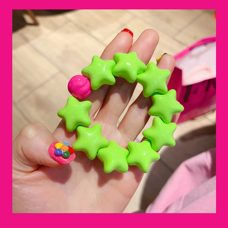 Geometric Star Charm Bracelet - Modomu