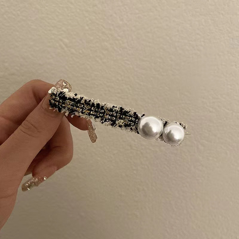 Pearl Duckbill Hair Side Clip - Modomu