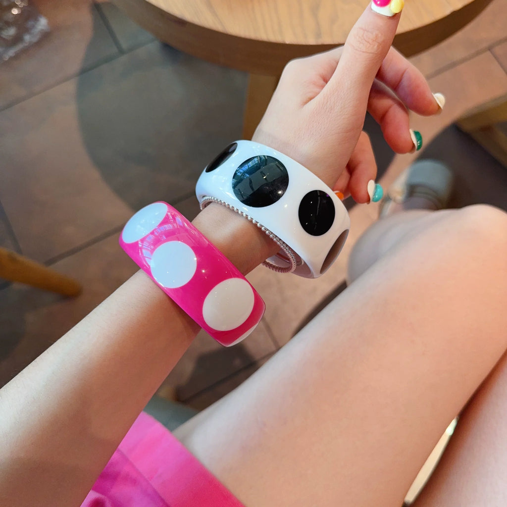Retro Resin Polka Dot Bracelet - Modomu