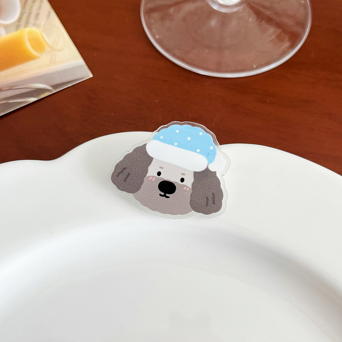 Cute Dog Acrylic Brooch - Modomu