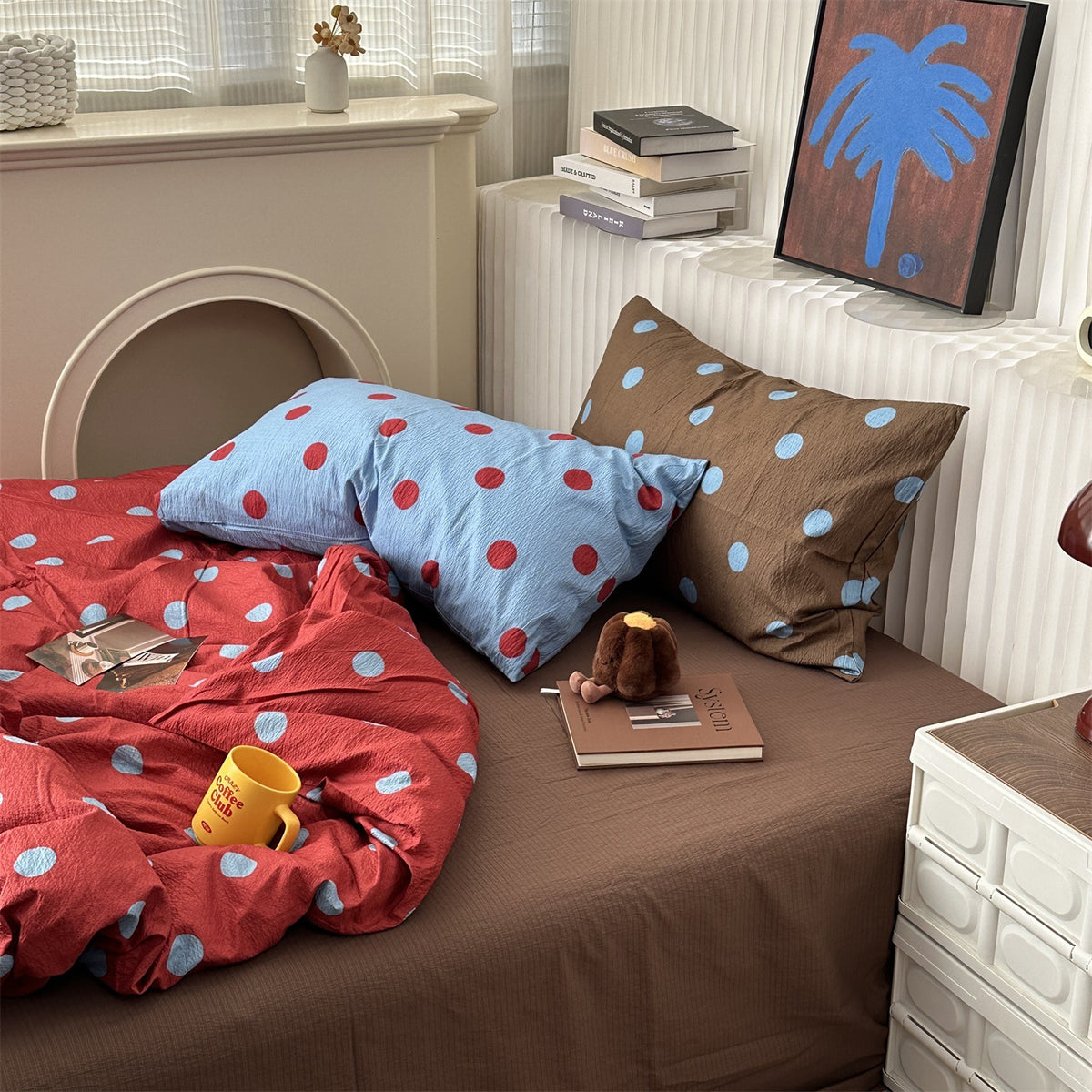 Contrast Polka Dot Bedding Set