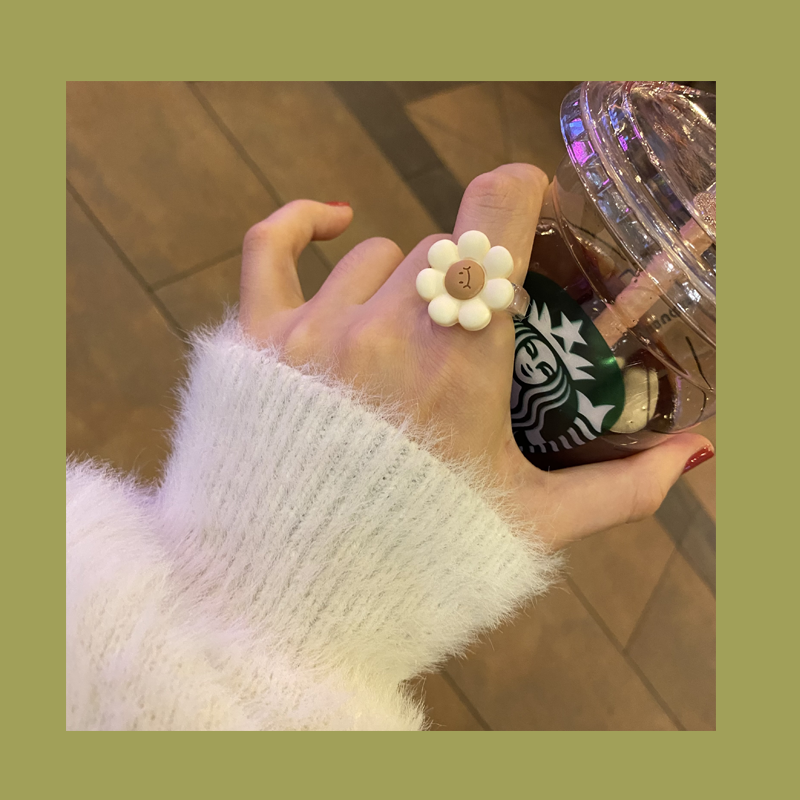 Exaggerated Floral Heart Ring - Modomu