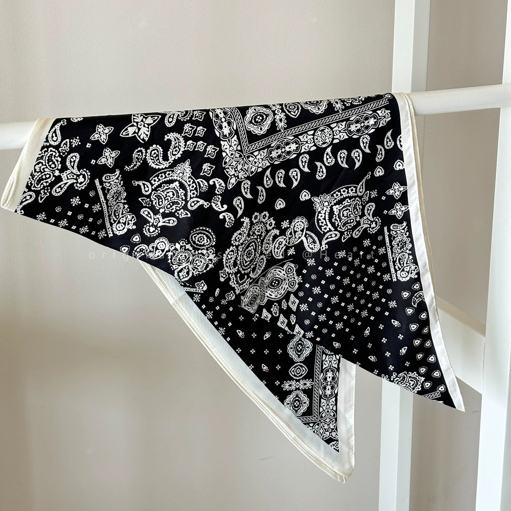 Korean Cashew Floral Scarf - Modomu