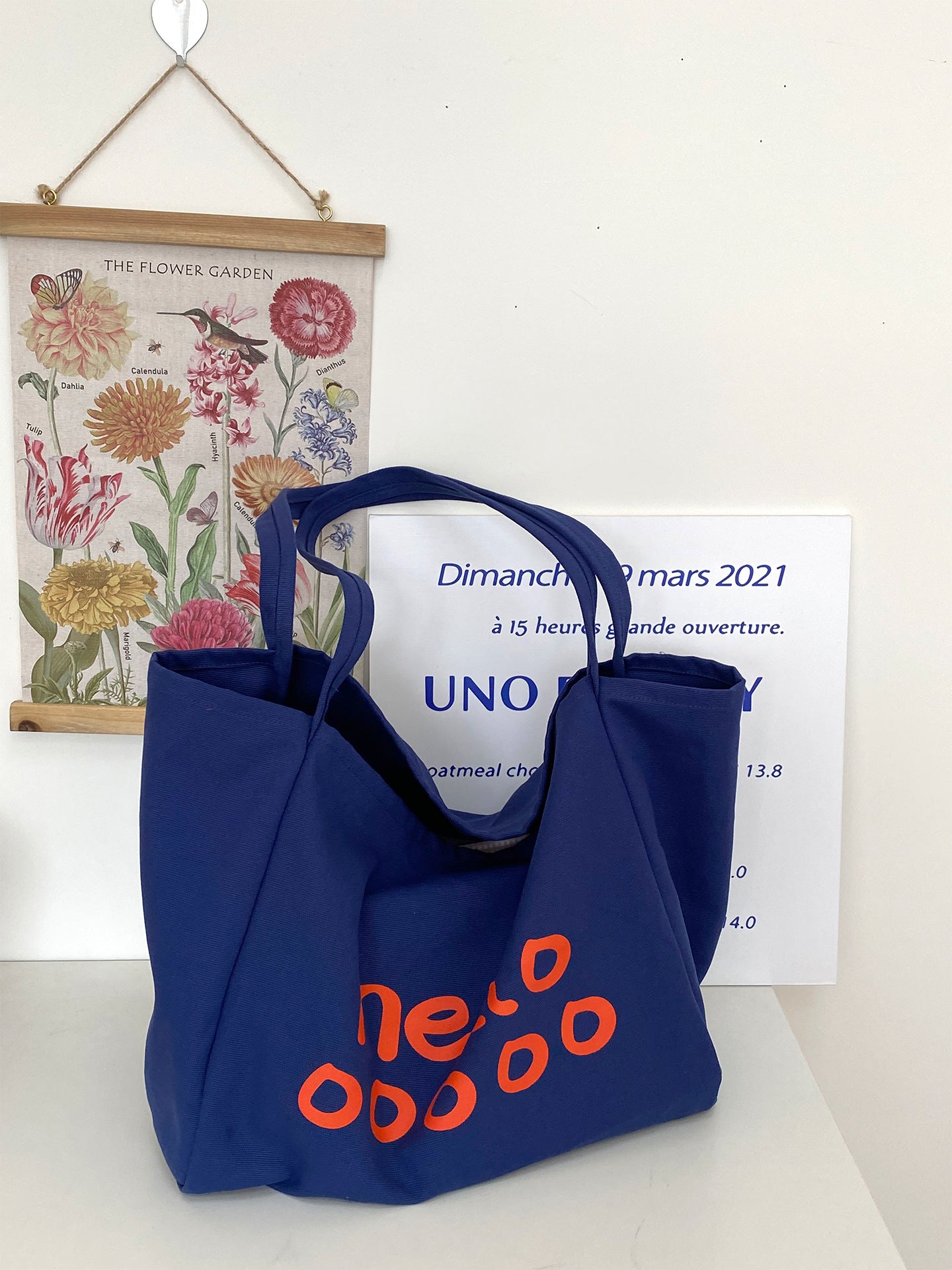 Large Capacity Canvas Shoulder Bag - Modomu