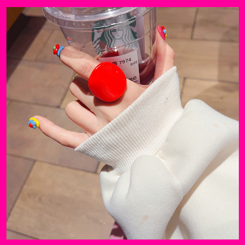 Minimal Acrylic Statement Ring - Modomu