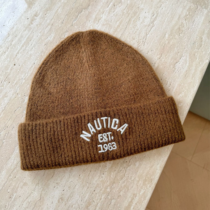 Embroidered Beanie with Icon Detail - Modomu
