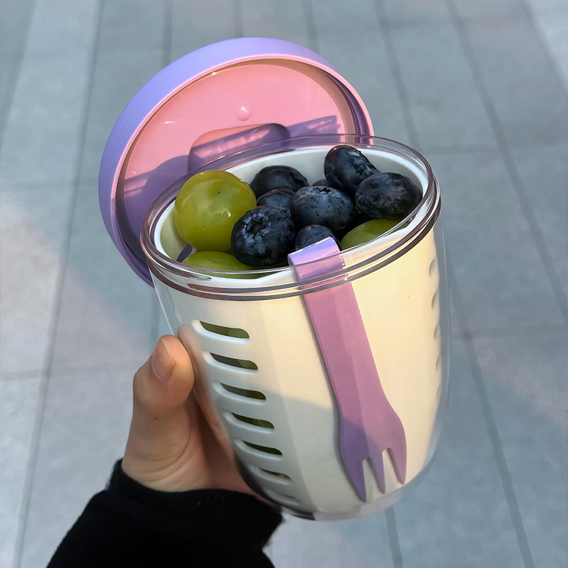 Fruit Cup with Built-In Fork - Modomu