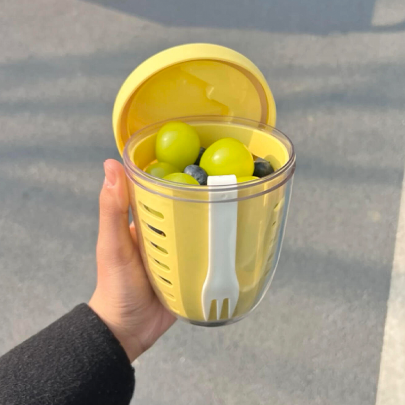 Fruit Cup with Built-In Fork - Modomu