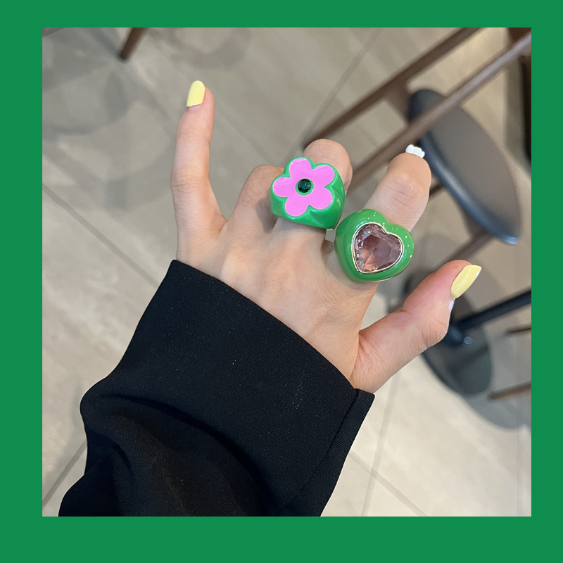 Acrylic Gem Statement Ring - Modomu