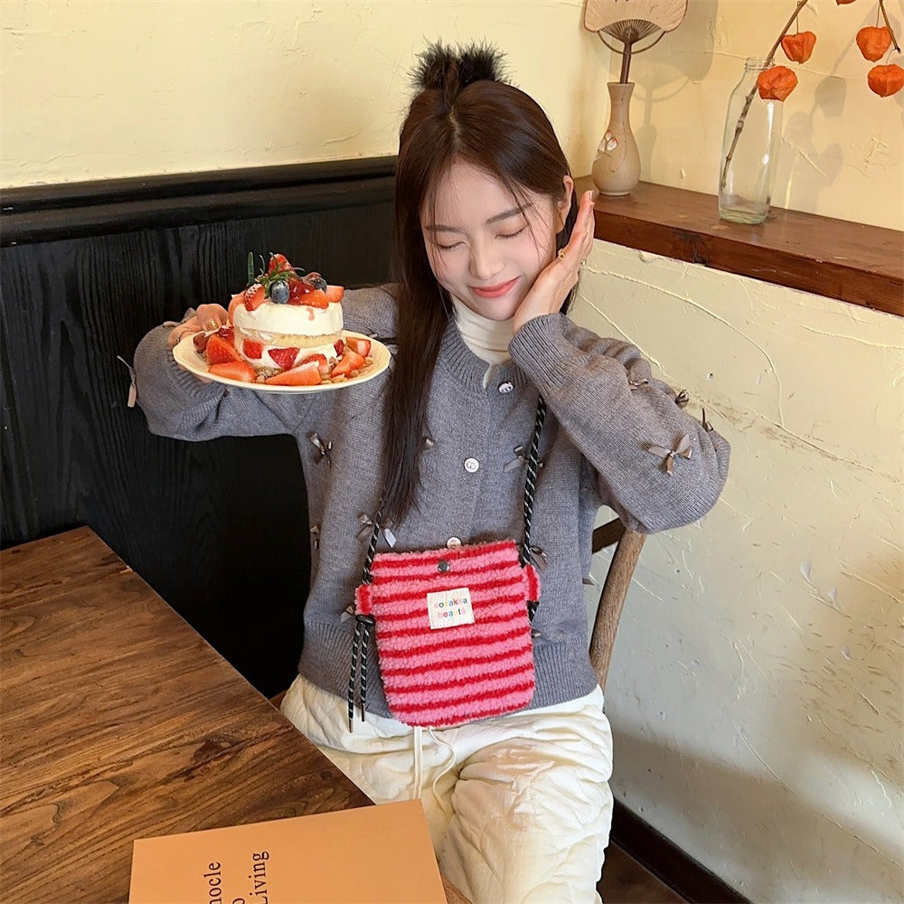 Plush Polka Dot Shoulder Bag - Modomu