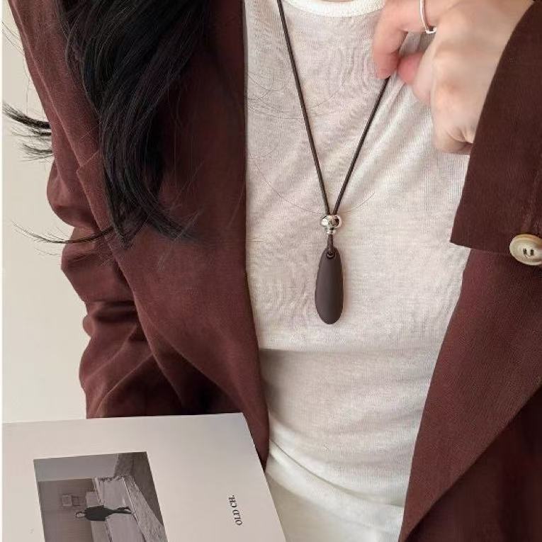 Water Drop Pendant Leather Necklace - Modomu