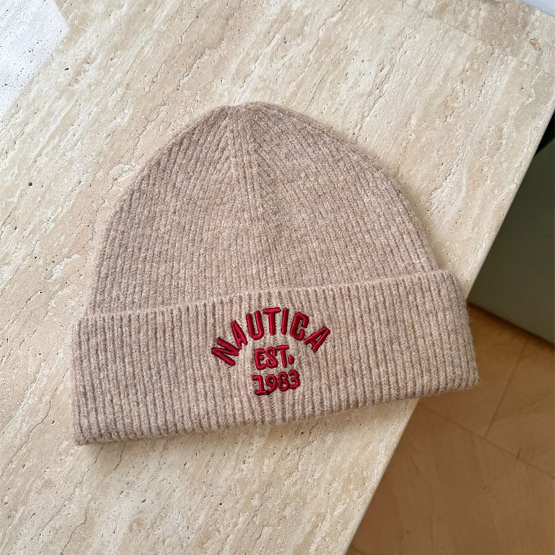 Embroidered Beanie with Icon Detail - Modomu