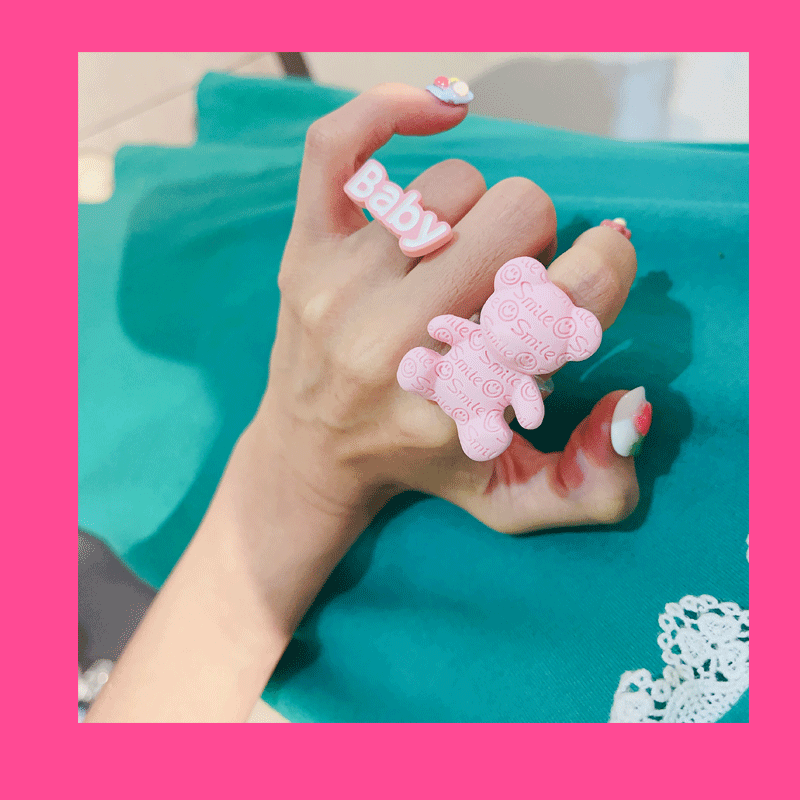 Exaggerated Bow Statement Ring - Modomu