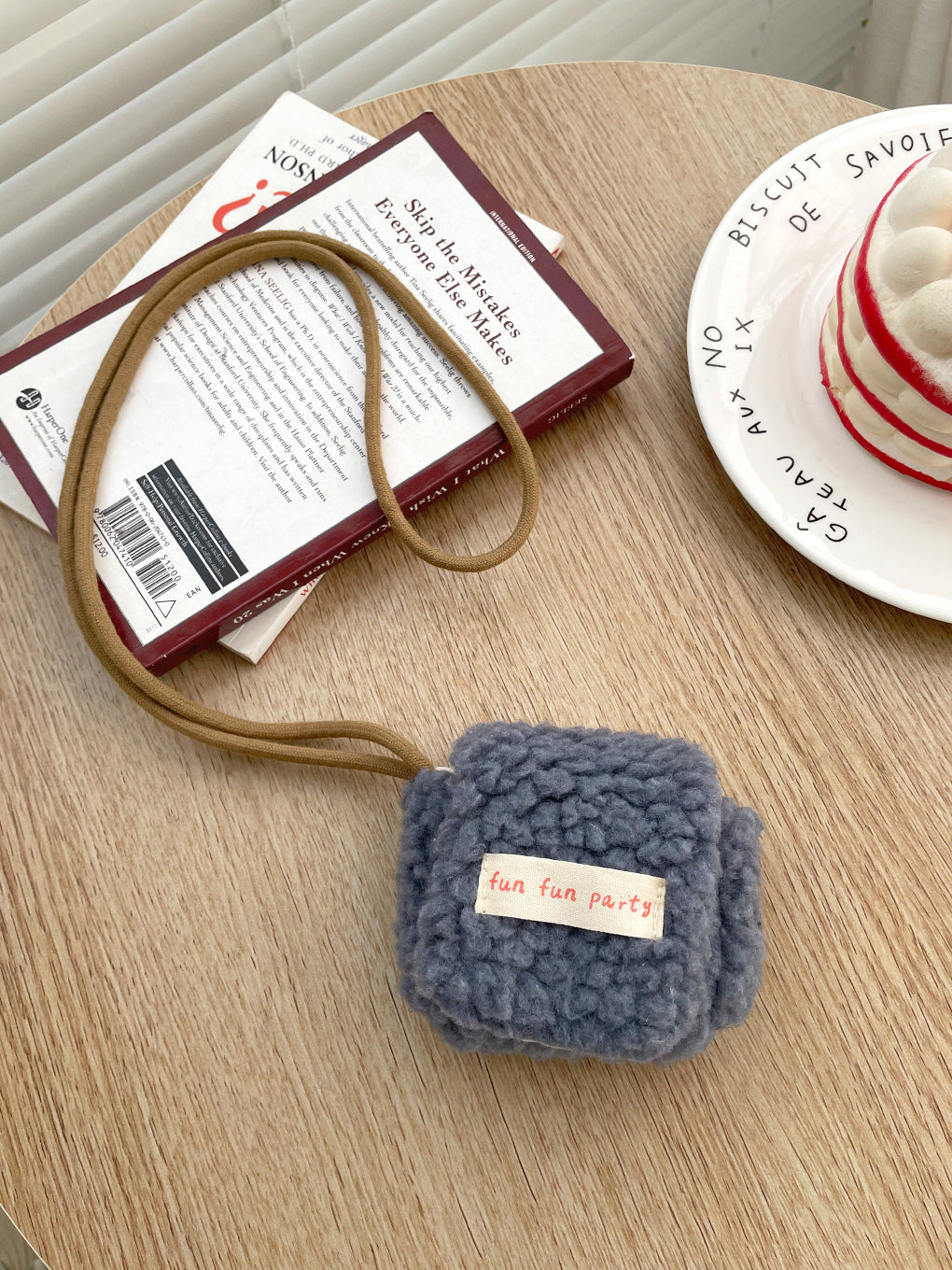 Plush Mini Earphone Case - Modomu